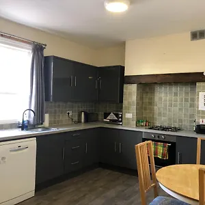  Homestay Comfortable Away From Home, Town Centre, Free Parking,multiple