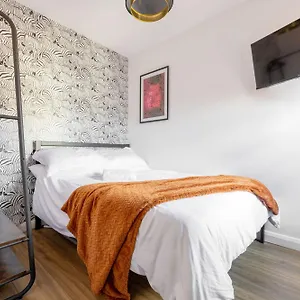 https://bliss-stay-belfast-the-mount.belfasthotelsireland.com